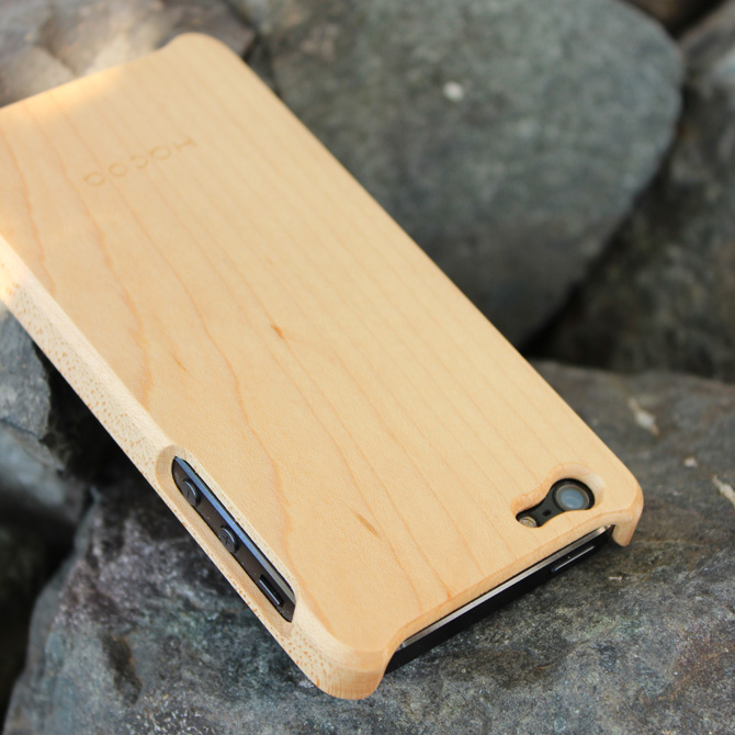 手作り感を活かした無垢のiPhone5用木製アイフォンケース　メープル